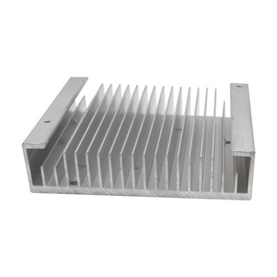 Buon prezzo Servizi di tornitura CNC per l'industria automobilistica e medica Parti di pannelli di alluminio per dissipatori di calore in linea