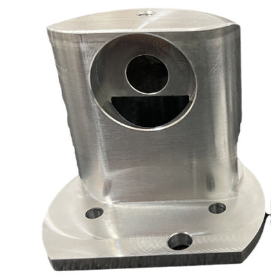 Buon prezzo Capacità della macchina per la lavorazione di parti metalliche con rivestimento CNC in linea