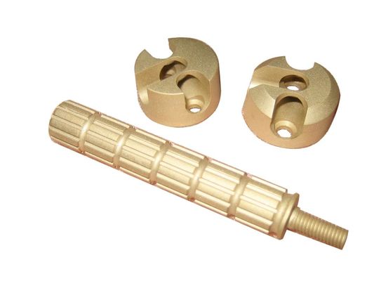Buon prezzo Parti lavorate con precisione in rame d'oro con finitura superficiale Ra 0,8 in linea